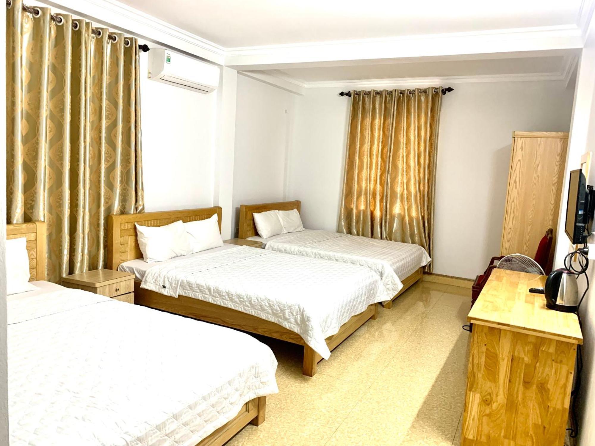 Quynh Yen Hotel Халонг Экстерьер фото